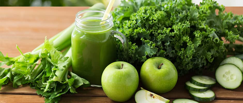 14 Deliciously Healthy Green Smoothie Recipes