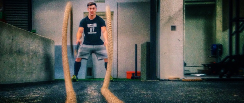 5 Battle Rope Exercises, 1 Full-Body Cardio Workout