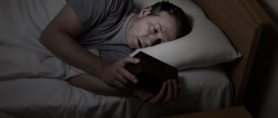 9 Tips That Will Actually Help You Fall Asleep Faster (Without Counting Sheep)